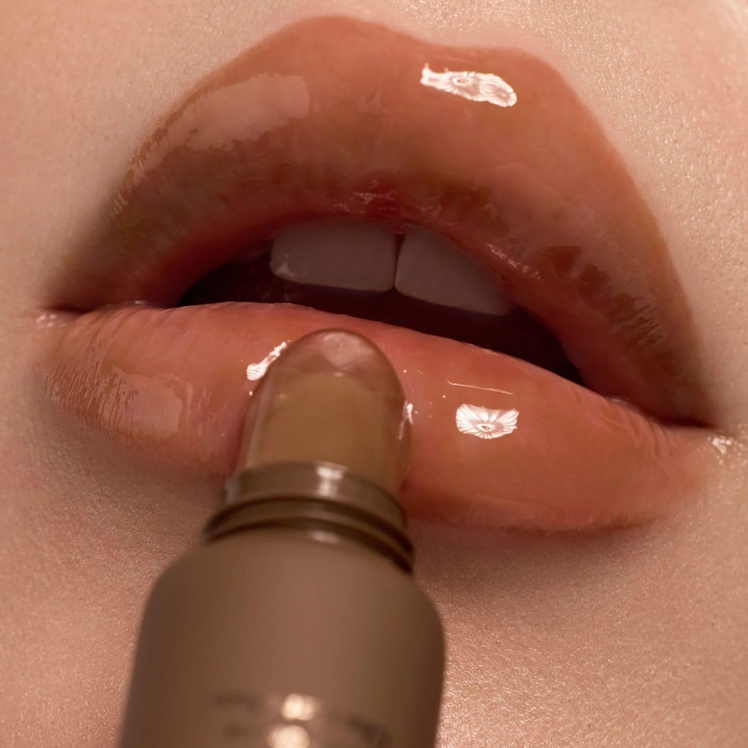 image:imageSummer Fridays Lip Butter Balm Moisturizing Lip Gloss for Instant Shine Sheer Color With Nourishing Shea Butter Everyday Makeup Skin Care Summer Essentials Vegan Pink Sugar 5 OzHot Cocoa