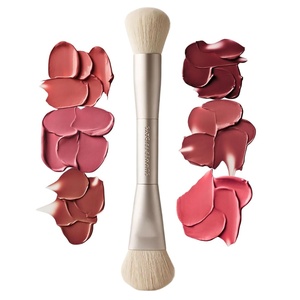 Summer Fridays The Blush Brush – Dual Ended Makeup Brush for Cream Blush with an Ergonomic Handle + Ultra Plush Blending Bristles – Blends Cream Makeup Formulas for a Natural Finish (1 Count)